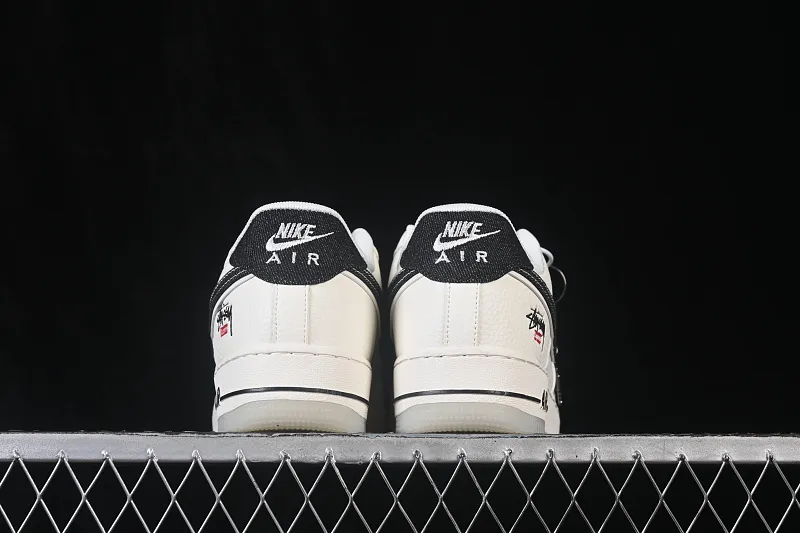 All categories Nk Air Force 1 Air Force series Nk Air Force 1 Low Air Force low-top Nike Air Force 1'07 Low joint model Air Force 1 low-top casual sneakers DN9688-105